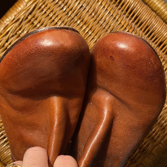 Frye Carson Wedge Bootie size 8 - Picture 4 of 7